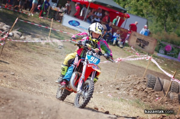 Децата на Дамасцена Алба АСК сътвориха истински фурор в екстремното EnduroX Alba Damascena