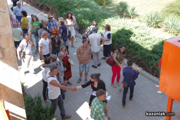 Художествената гимназия навърши днес 50 години