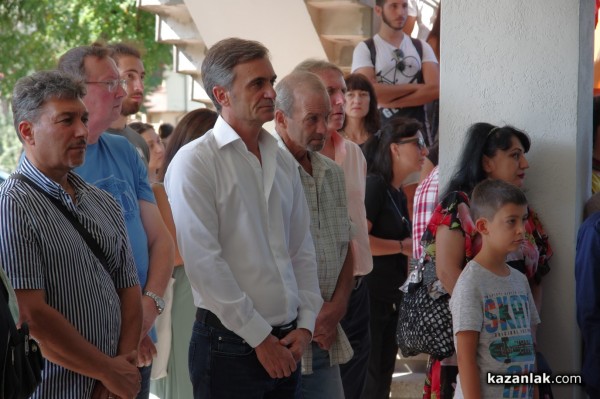 Художествената гимназия навърши днес 50 години