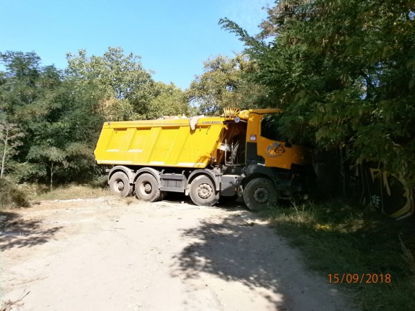 Над 144 тона боклук от Казанлък замина към депата