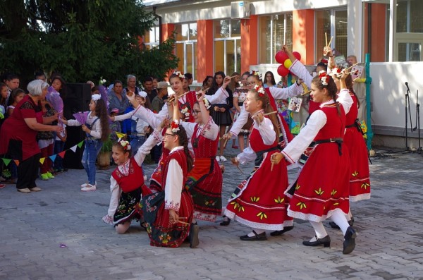 17 първокласници ще прекрачат прага на обновеното училище в Хаджидимитрово