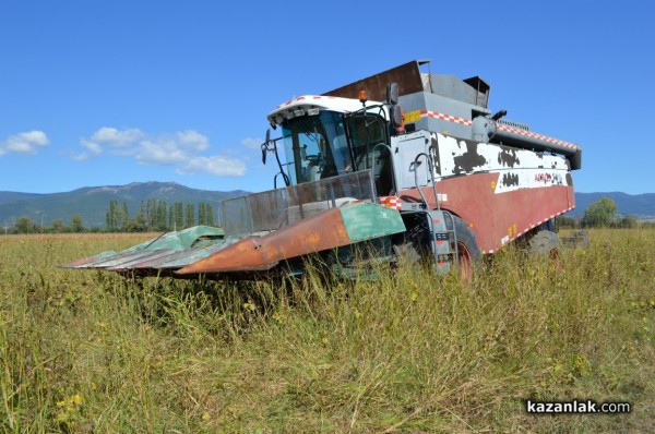 Комбайна прегази крака на мъж