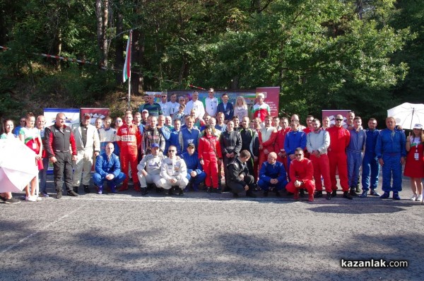 Стоев печели Шипка Дамасцена, Телийски отново шампион на планинско