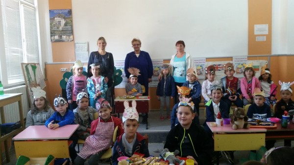 Децата в Енина си спретнаха “Ресторант в гората“