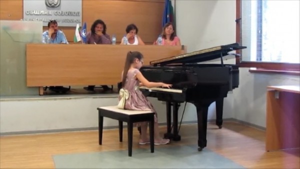 Екатерина Димитрова с трета награда на Международния музикален онлайн конкурс в Лондон