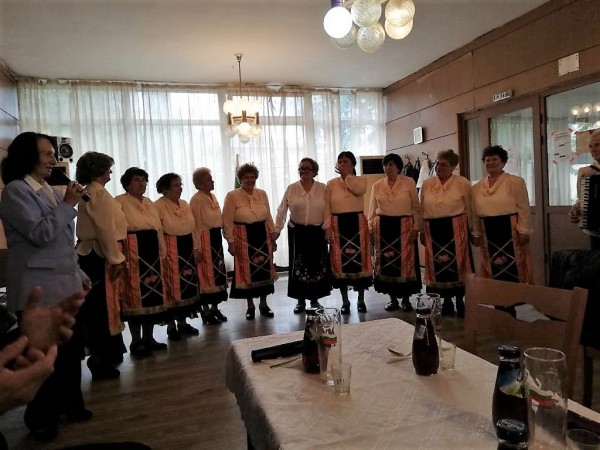 Кметът на Казанлък поздрави пенсионерите от ОПК “Розова долина“