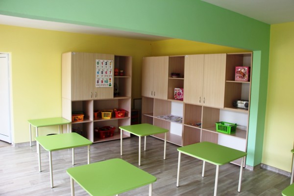 Заместник-министърът на МРРБ Деница Николова откри обновената ДГ №11 „Слънце“ в Казанлък