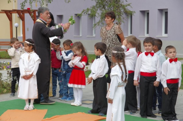 Нека всичко, което правим да ви е свидно като ваше!