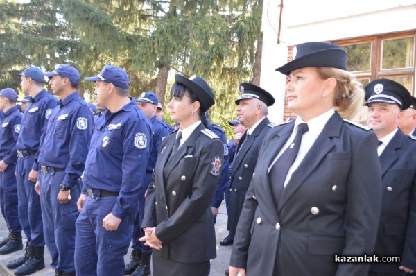 Новите служители на МВР, обучавани в Казанлък, положиха своята клетва