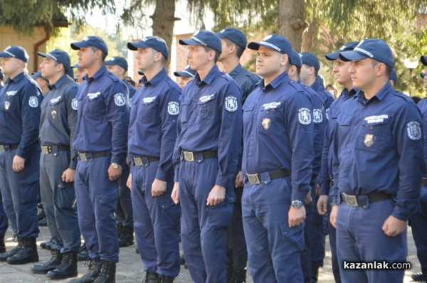 Новите служители на МВР, обучавани в Казанлък, положиха своята клетва
