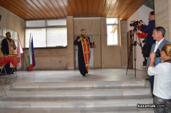 Сградата на общинска администрация вече е по-достъпна и за хората с увреждания