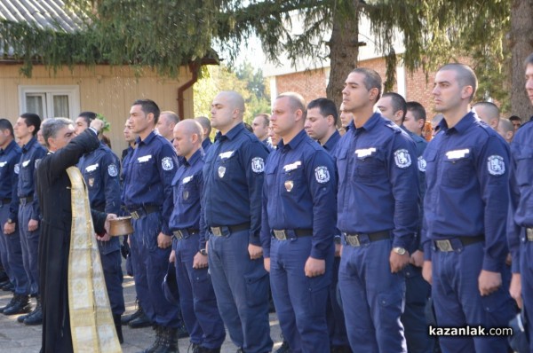 Новите служители на МВР, обучавани в Казанлък, положиха своята клетва