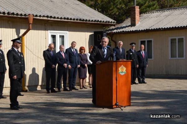 Новите служители на МВР, обучавани в Казанлък, положиха своята клетва