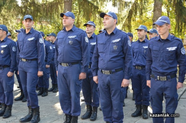 Новите служители на МВР, обучавани в Казанлък, положиха своята клетва