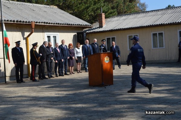Новите служители на МВР, обучавани в Казанлък, положиха своята клетва