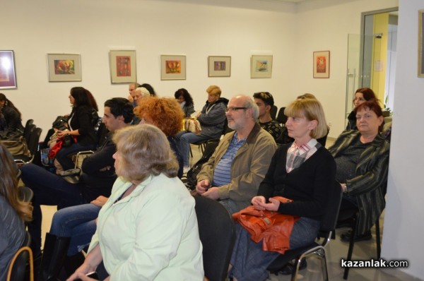 Цвят и настроение в сборника с детски творби “Цветовете на лятото“