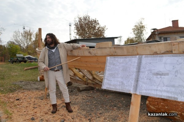 Птицеглавият тракийски кораб ще презимува на сух док 