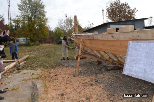 Птицеглавият тракийски кораб ще презимува на сух док 