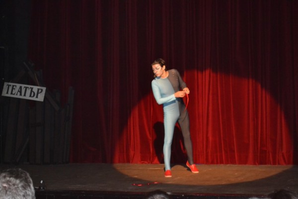 20 години Общински театър „Любомир Кабакчиев“ в Казанлък