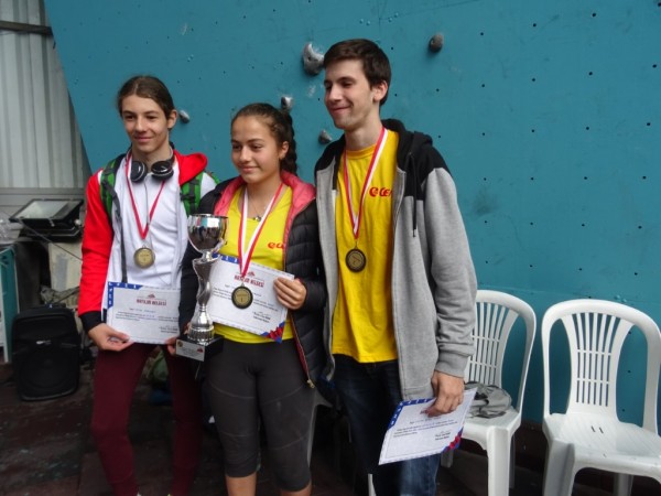 Клуб “Селт“ се завърнаха от Турция с две балкански титли