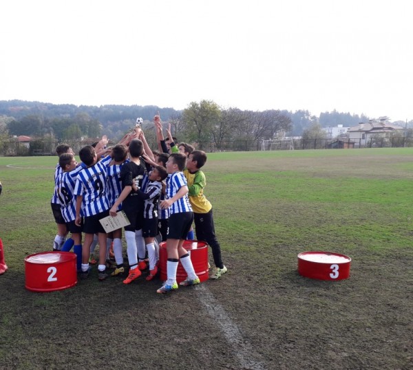 Край на Общинското първенство по футбол за 5-7 клас и начало за 8-10 клас