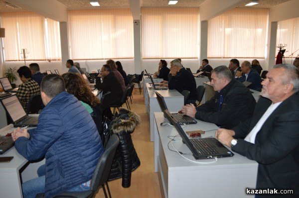 Вижте какво ще се продава и строи в Казанлък -решенията на ОбС-Казанлък от днес