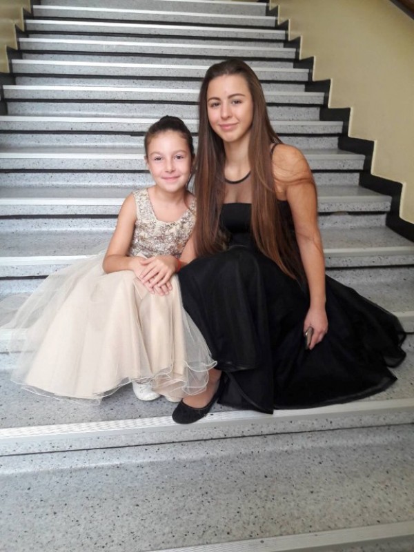 Пореден успех за Адриана Узунова и Христиана Харалампиева на Международен клавирен конкурс в София