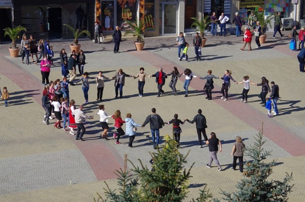 Ръка за ръка в “Казанлък това сме ние“