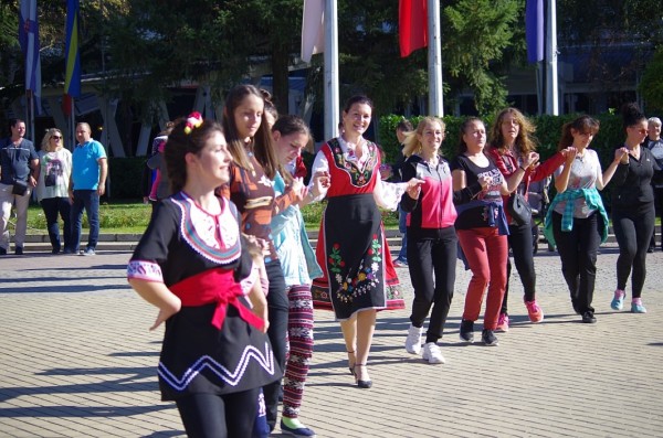 Ръка за ръка в “Казанлък това сме ние“