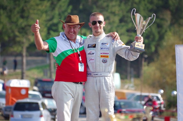 Казанлъшкият Дамасцена Алба АСК с трима републикански шампиони