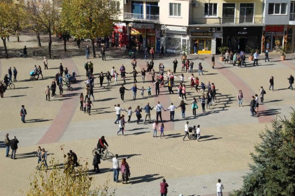 Ръка за ръка в “Казанлък това сме ние“