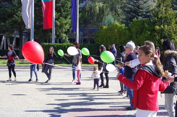 Ръка за ръка в “Казанлък това сме ние“