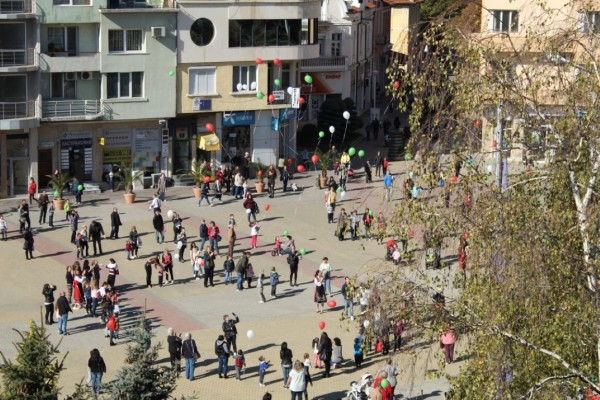 Ръка за ръка в “Казанлък това сме ние“