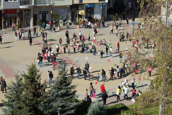 Ръка за ръка в “Казанлък това сме ние“