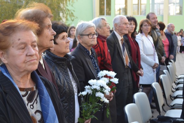 160 години празнува Основно училище „Свети Паисий Хилендарски“ в Казанлък