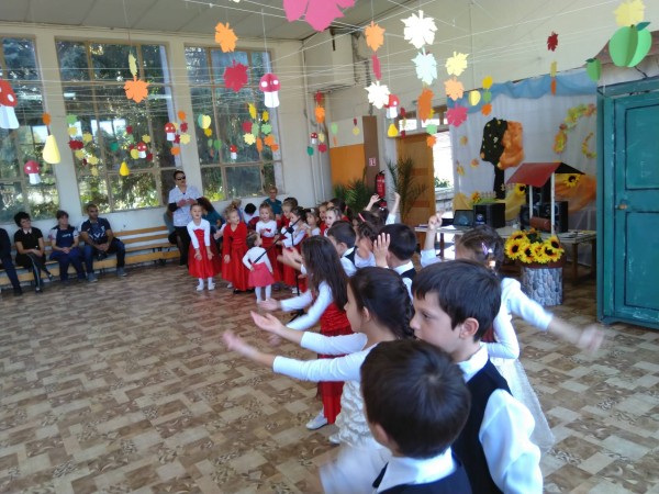 Междукултурно образование си спретнаха в ДГ “Буратино“