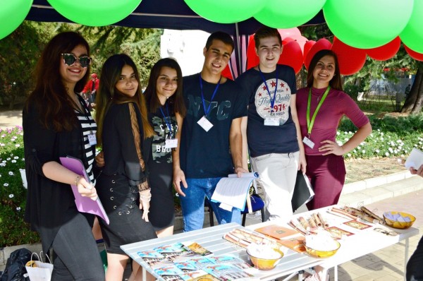 Младежки общински съвет отбелязва Деня на народните будители