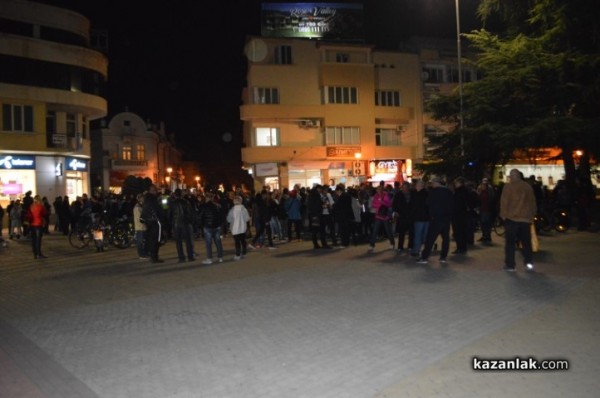 Подписка срещу движението на каруците се организира и в момента в Казанлък