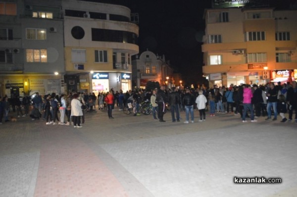 Подписка срещу движението на каруците се организира и в момента в Казанлък