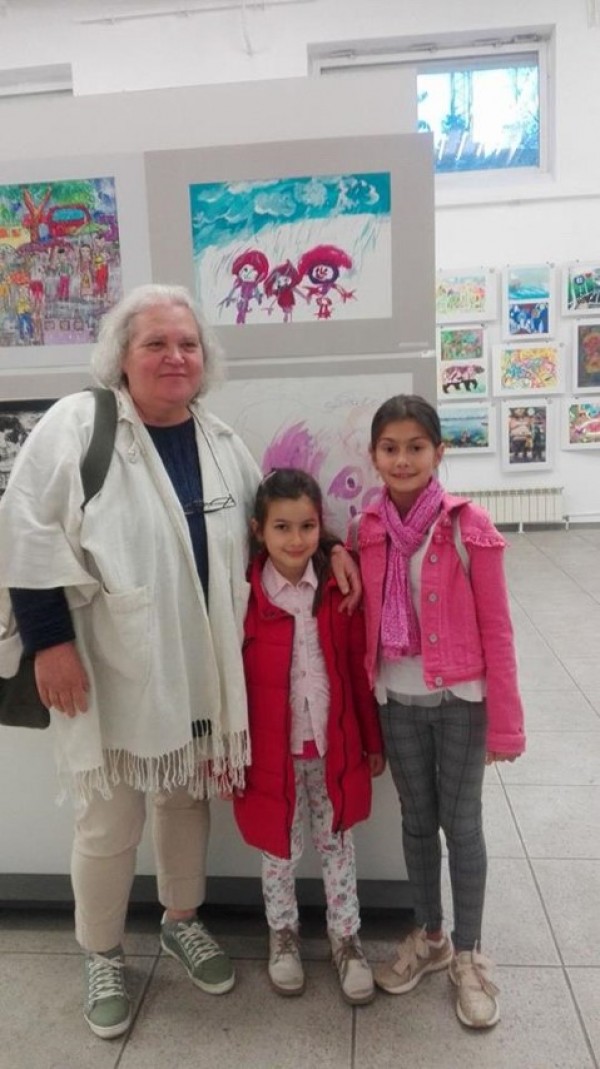 Успешен старт на творческия сезон за школа „Ренина“ при НЧ „Възродена Искра – 2000“