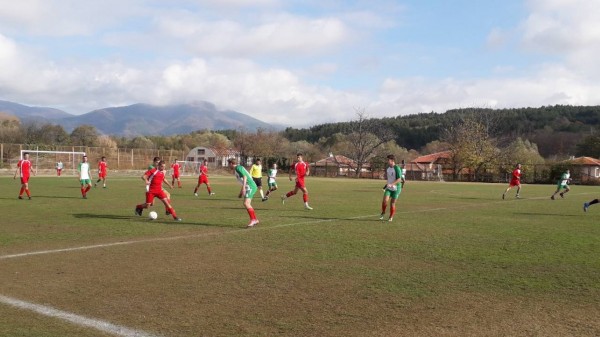 Завърши общинското първенство по футбол за учебната 2018/2019г