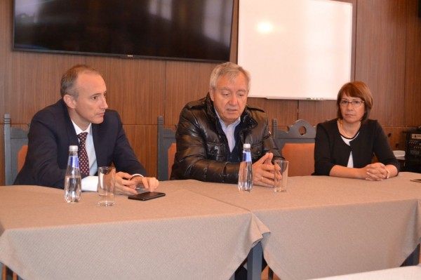 Министър Вълчев: „Поздравления за загрижеността към дуалното образование в Казанлък!“