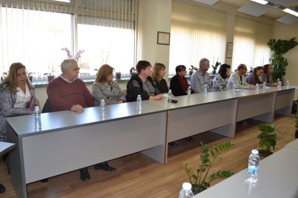 Министър Вълчев: „Поздравления за загрижеността към дуалното образование в Казанлък!“