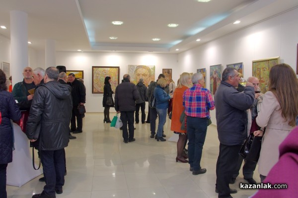 Украинските художници от “Буриме“ впечатлиха с уникална изложба