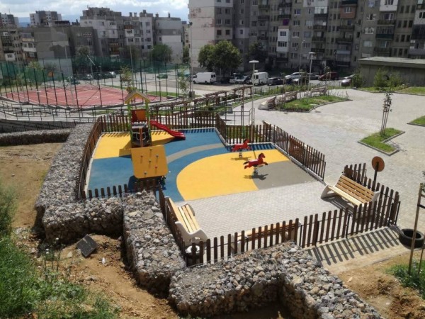 Заключителна пресконференция по проект „Обновяване на градската среда в град Казанлък“