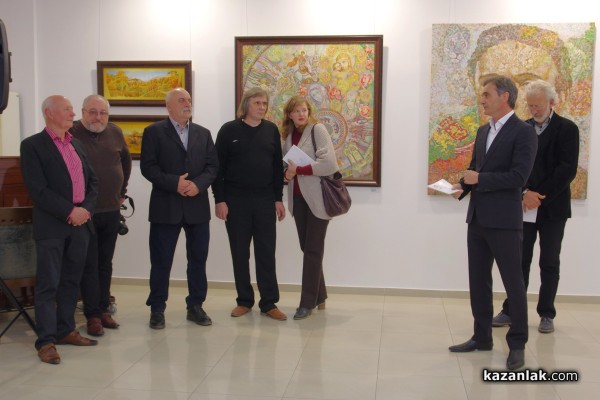 Украинските художници от “Буриме“ впечатлиха с уникална изложба