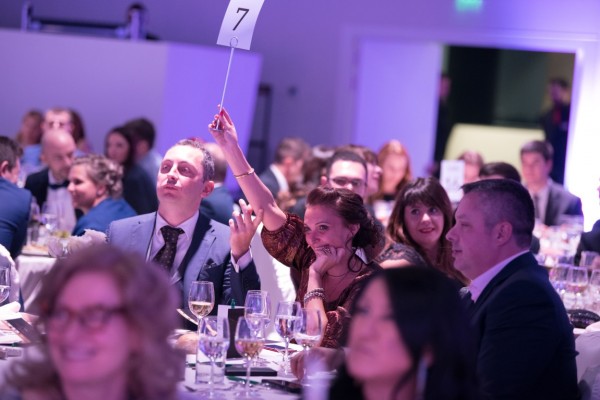 “Сийдър“ събра 100 000 лева в подкрепа на деца и младежи от Казанлък и Кюстендил