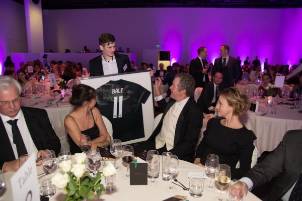 “Сийдър“ събра 100 000 лева в подкрепа на деца и младежи от Казанлък и Кюстендил