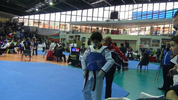 Таекуондистите на “Кентавър“ отново донесоха медали на Казанлък