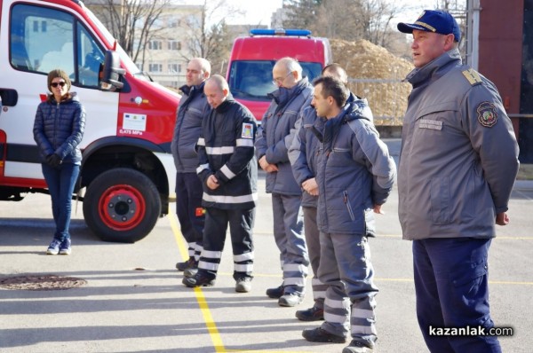 Ученици в Пожарната